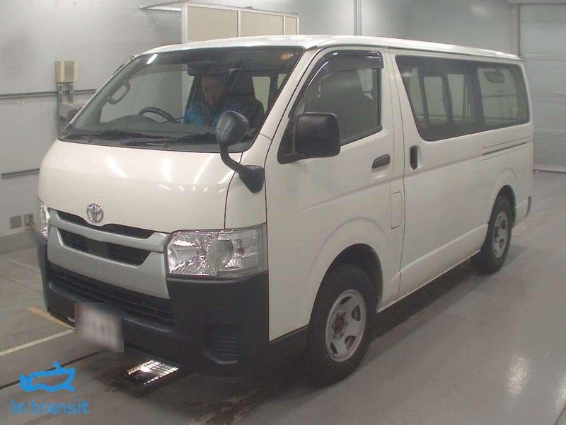 2022 Toyota Hiace 2.8TD 4WD 5 Door