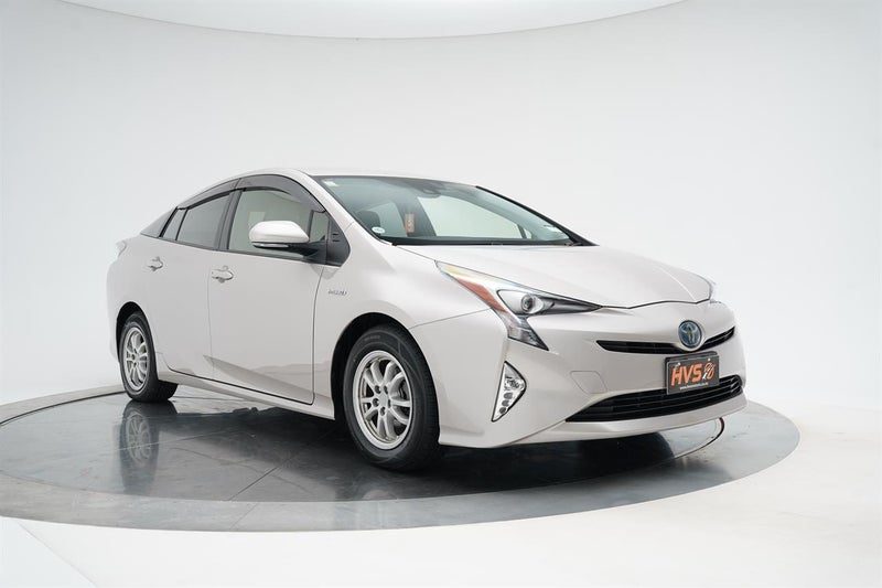2016 Toyota Prius Hybrid S