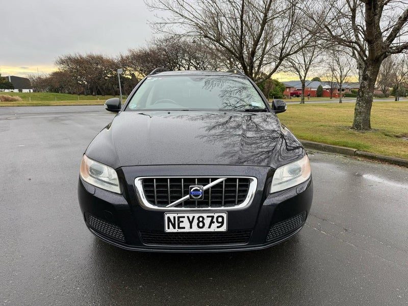 2009 Volvo V70 2.5T, photo 2