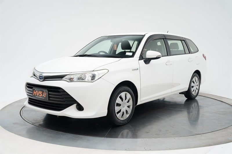 2016 Toyota Corolla Fielder Hybrid Facelift 8SRS, photo 3