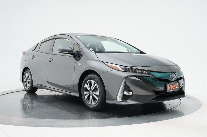 2018 Toyota Prius PHV A Plug-in-hybrid