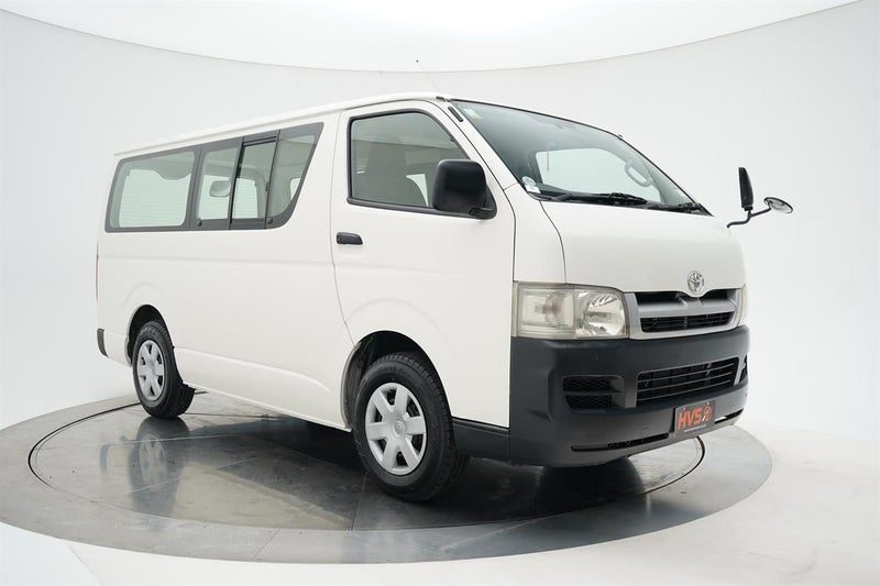 2005 Toyota Hiace DX 2.0L 4 Door