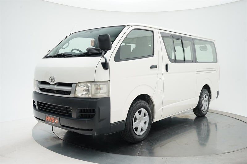 2005 Toyota Hiace DX 2.0L 4 Door, photo 3