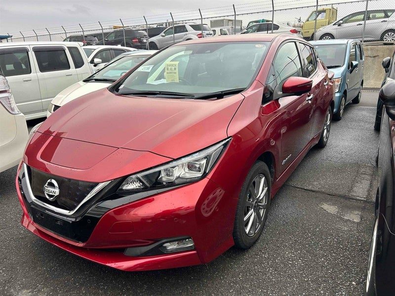 2017 Nissan Leaf 40G 82% SOH, main photo