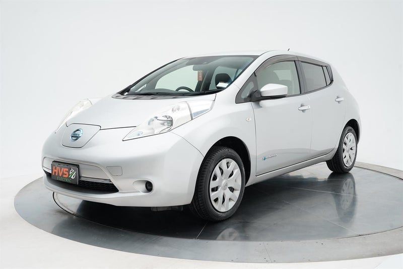 2017 Nissan Leaf 30X 72% SOH, photo 3