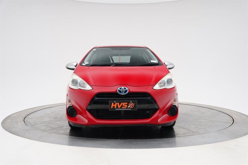 2016 Toyota Aqua S Facelift Push Start, photo 2