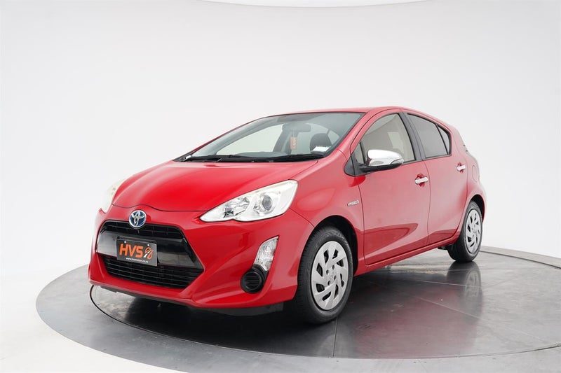 2016 Toyota Aqua S Facelift Push Start, photo 3