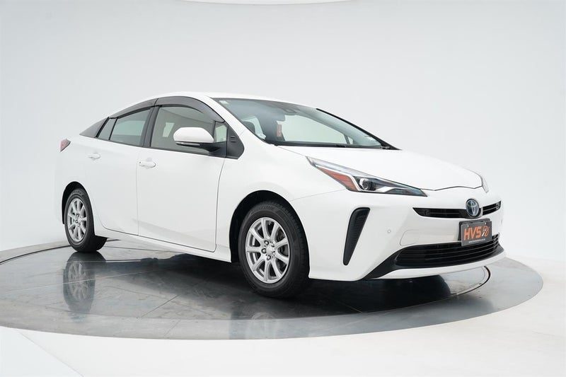 2021 Toyota Prius E TSS Safety Sense/ Cruise