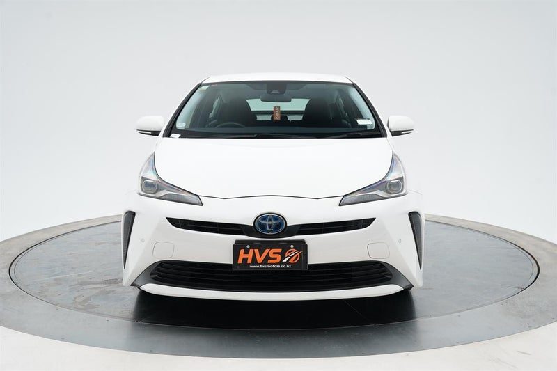 2021 Toyota Prius E TSS Safety Sense/ Cruise, photo 2