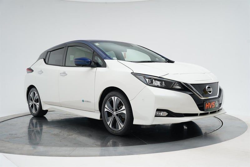 2017 Nissan Leaf 40G 86% SOH Leather Seats