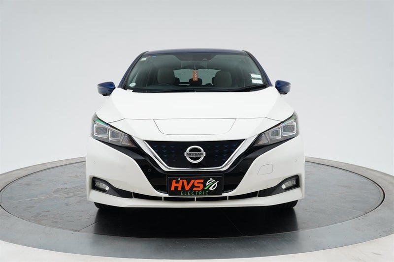 2017 Nissan Leaf 40G 86% SOH Leather Seats, photo 2