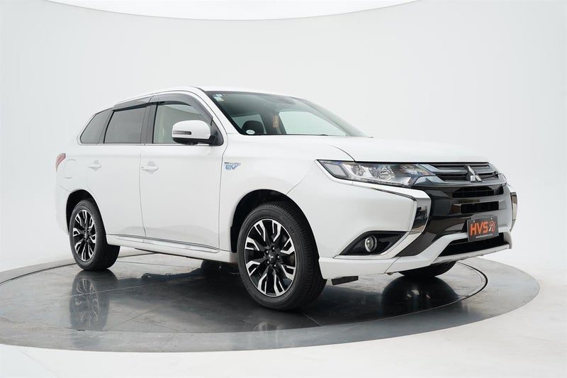 2016 Mitsubishi Outlander G 5 Seater