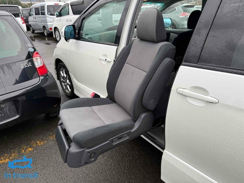 2006 Toyota Estima Aeras Welcab, photo 3