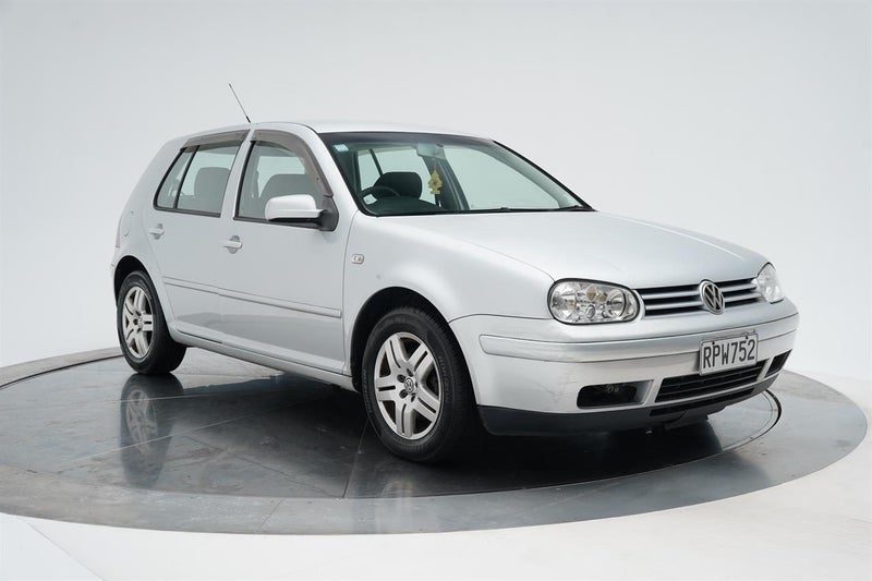 2003 Volkswagen Golf