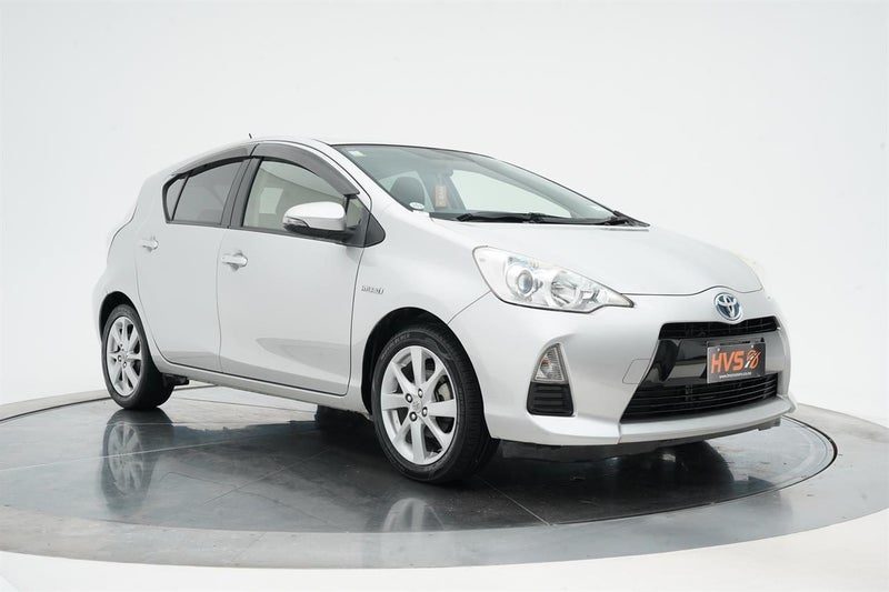 2013 Toyota Aqua Hybrid G Push Start