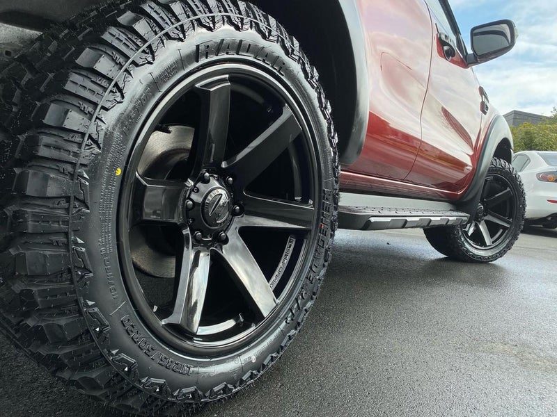 2018 Ford Everest TITANIUM / 3.2D / 4WD / 7 SEAT, photo 2