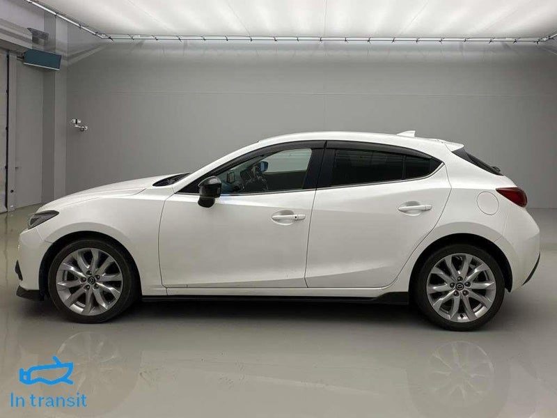 2016 Mazda Axela Sport 20S Touring L Package, photo 3
