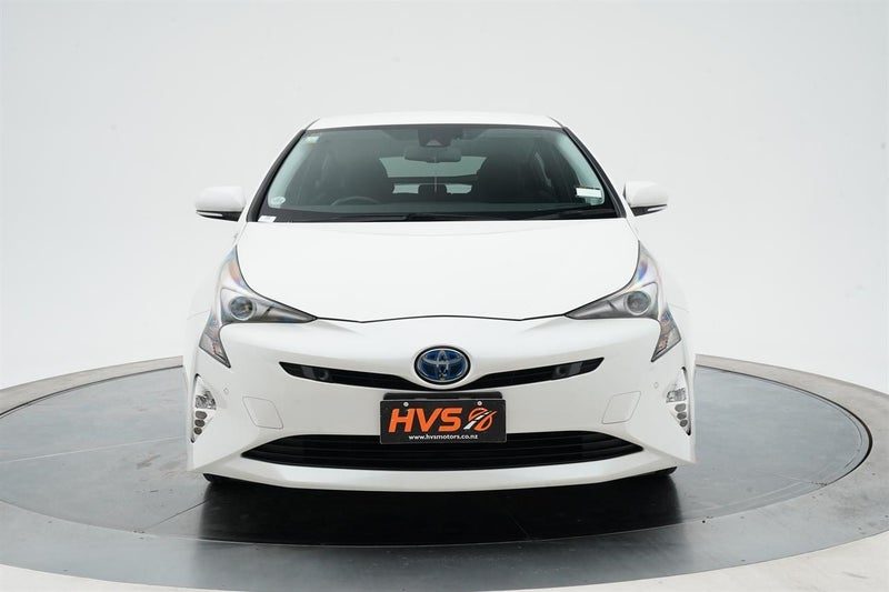 2019 Toyota Prius S SAFETY PLUS, photo 2