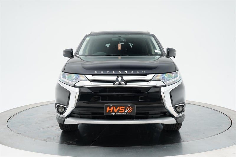2016 Mitsubishi Outlander 24G 4WD 7 Seater, photo 2