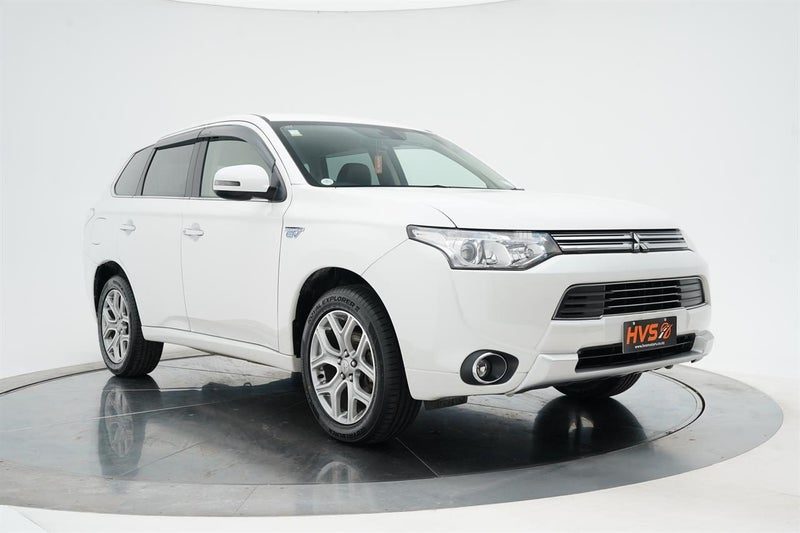2015 Mitsubishi Outlander PHEV 4WD G