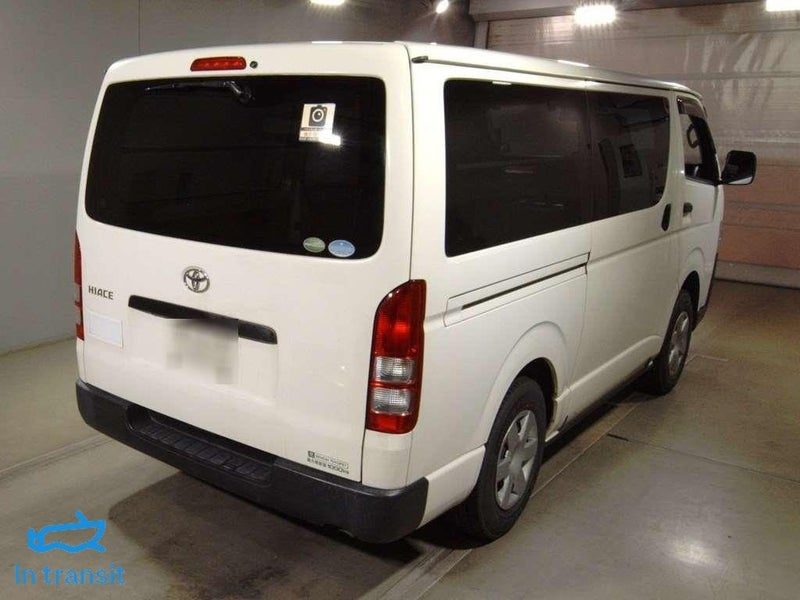 2018 Toyota Hiace 2.8TD 4WD 5 Door, photo 2