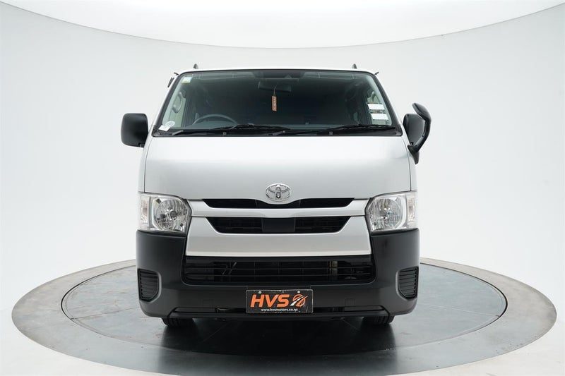 2021 Toyota Hiace 2.8DT 5D 6seats DX, photo 2
