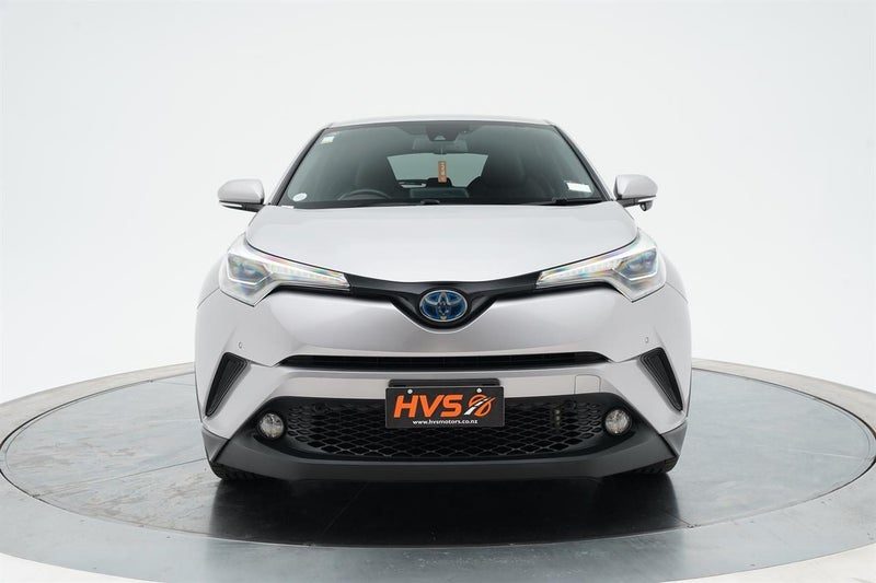 2017 Toyota C-HR G Hybrid, photo 2