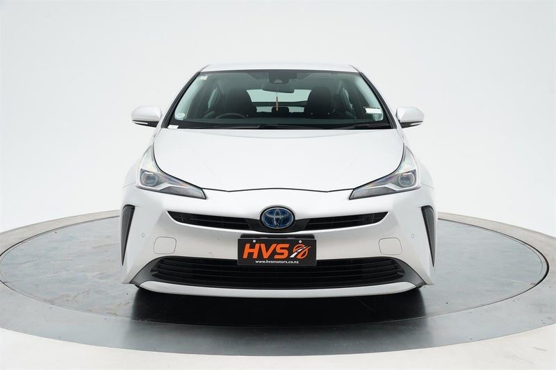 2019 Toyota Prius S Facelift Model, photo 2