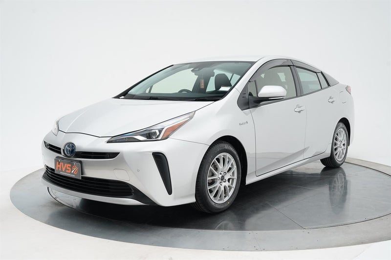 2019 Toyota Prius S Facelift Model, photo 3