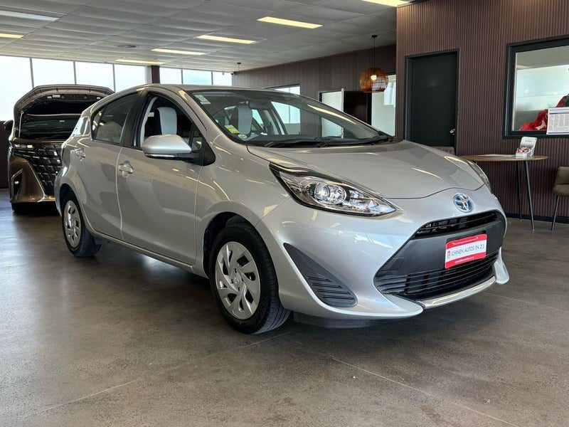 2021 Toyota Aqua HYBRID / IMMOBILISER, photo 3