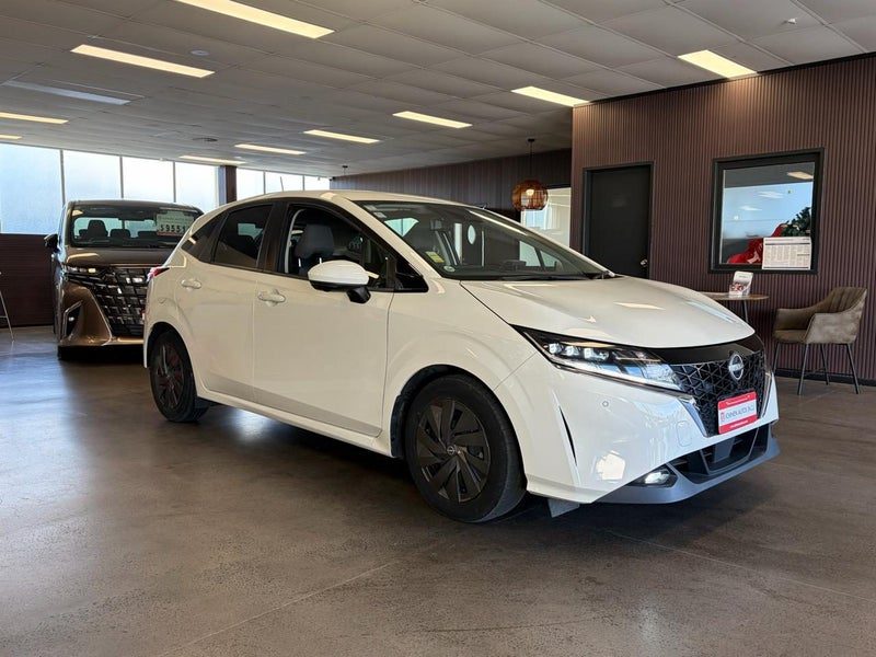 2021 Nissan Note e-Power S / 360 Camera, photo 2