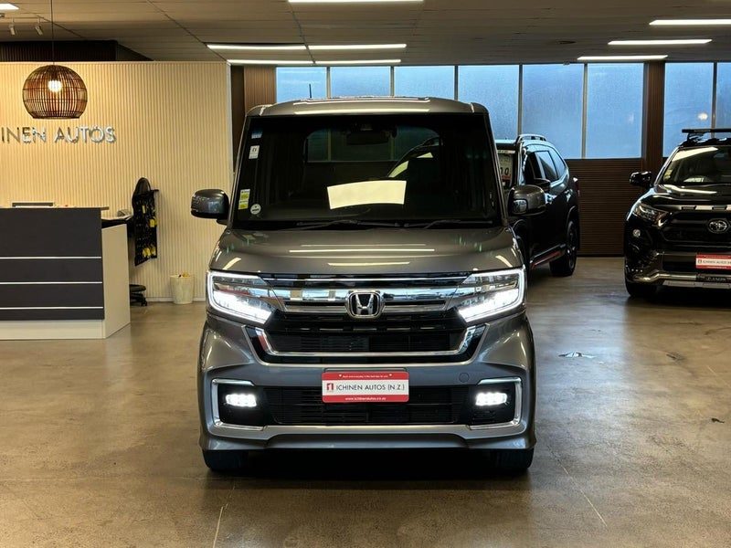 2021 Honda N-Box Custom L Turbo, photo 2