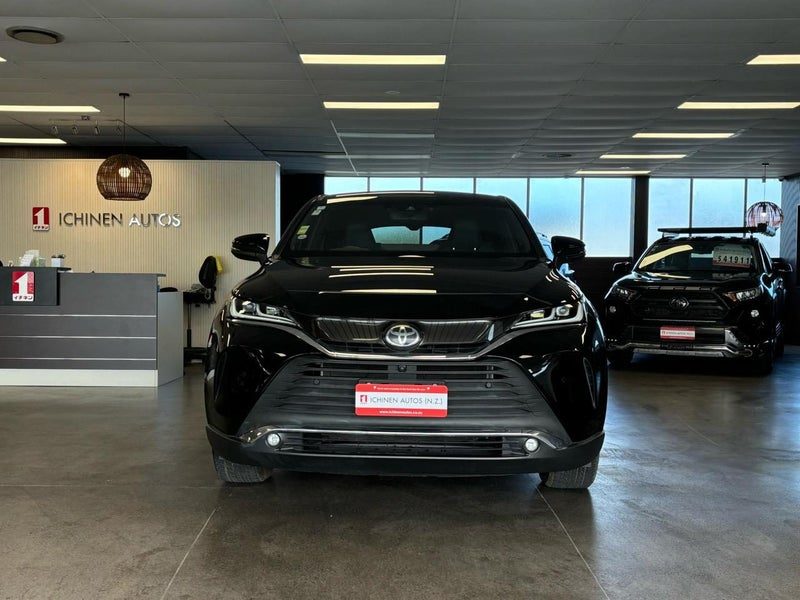 2021 Toyota Harrier, photo 2