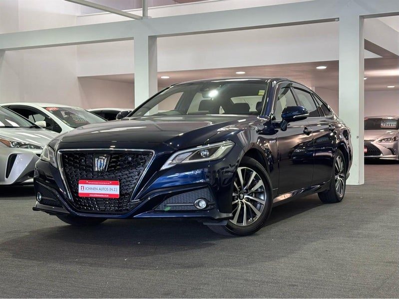2020 Toyota Crown Hybrid