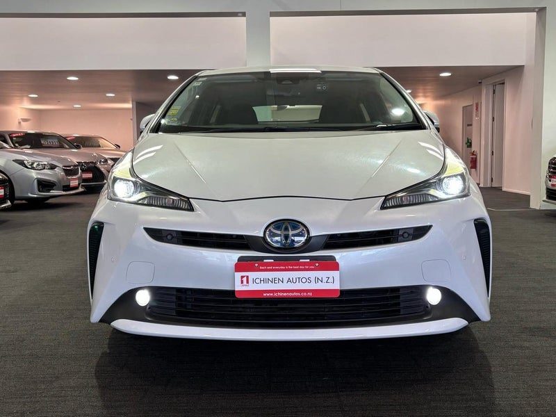 2021 Toyota Prius A, photo 2