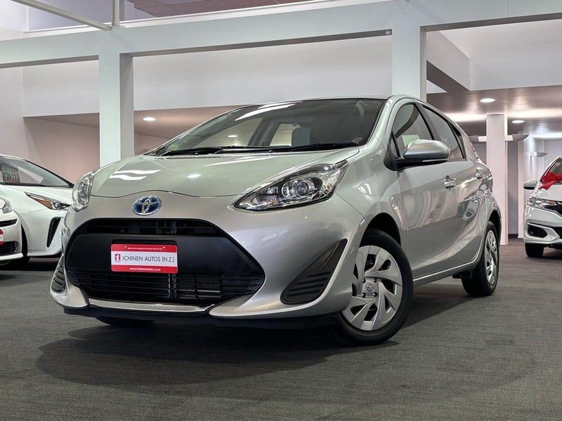 2021 Toyota Aqua HYBRID / IMMOBILISER, main photo