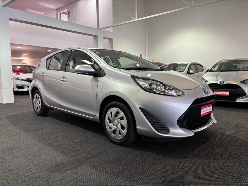 2021 Toyota Aqua HYBRID / IMMOBILISER, photo 2