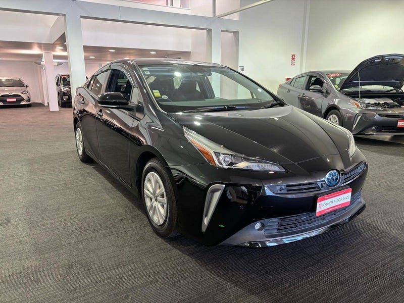 2021 Toyota Prius S, photo 2