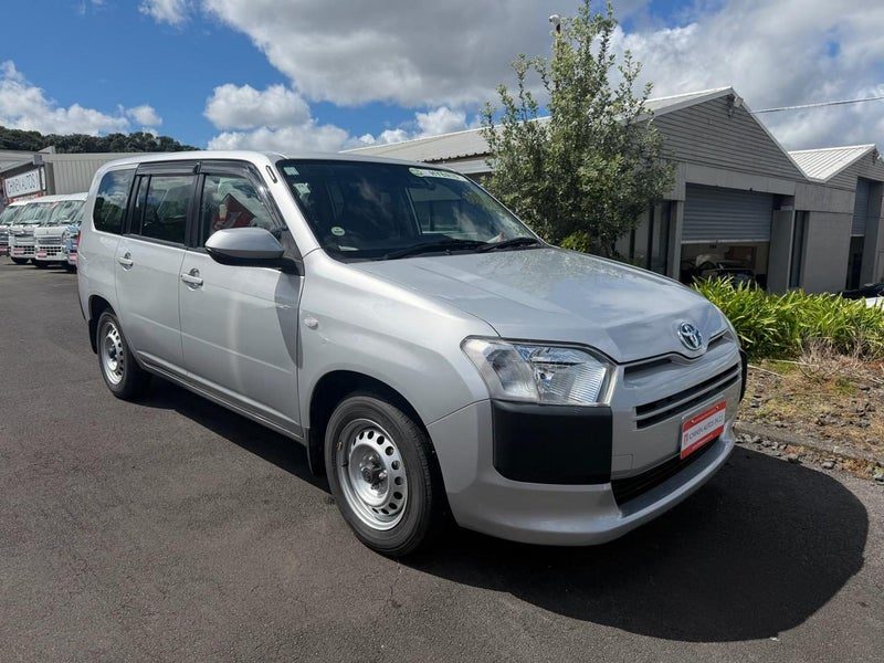 2021 Toyota Probox Hybrid GL, photo 3