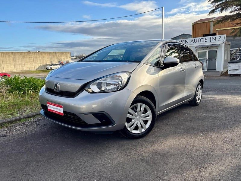 2021 Honda Fit 1.3 BASIC/ Petrol/ Honda Sensing