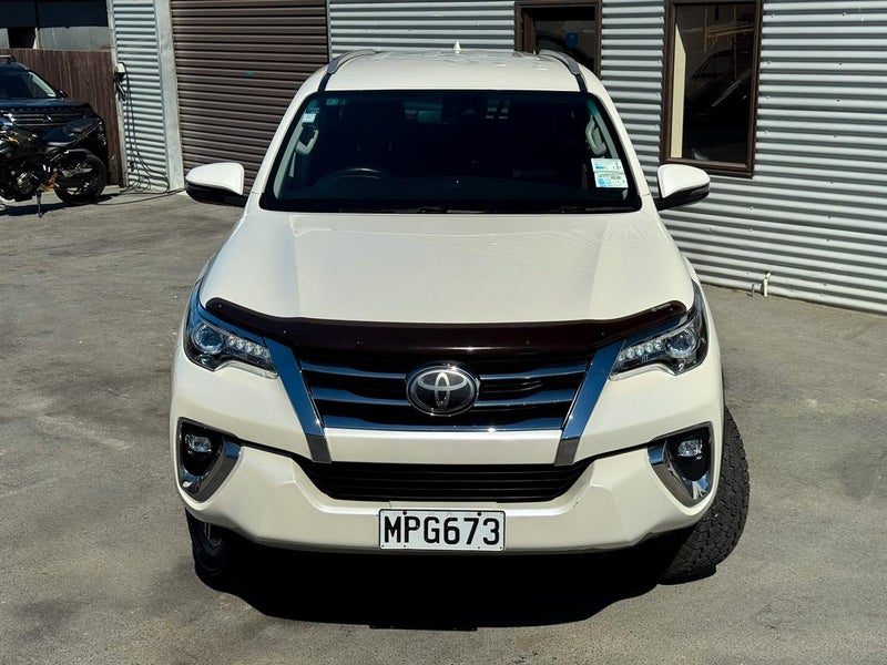 2019 Toyota Fortuner GXL, photo 3