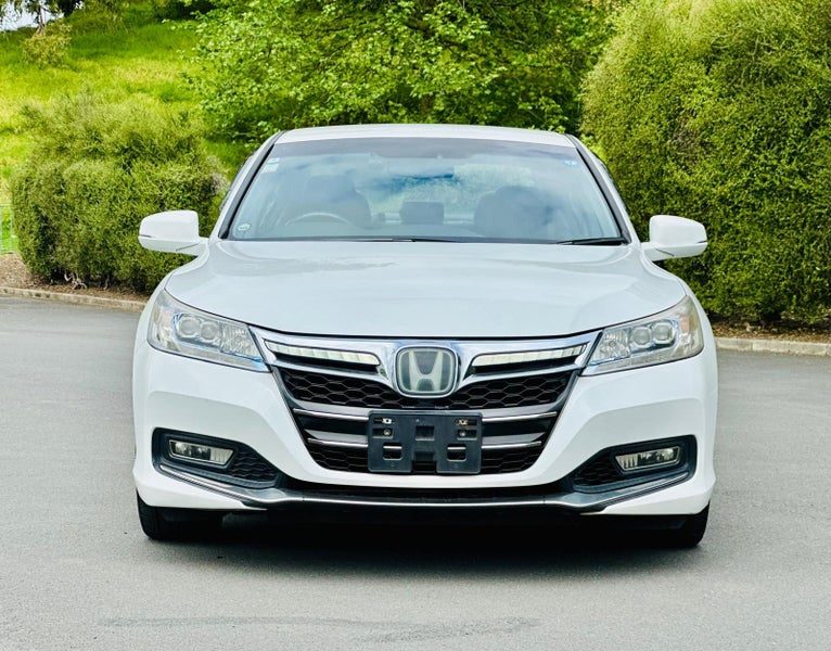 2014 Honda Accord EX Hybrid, photo 2