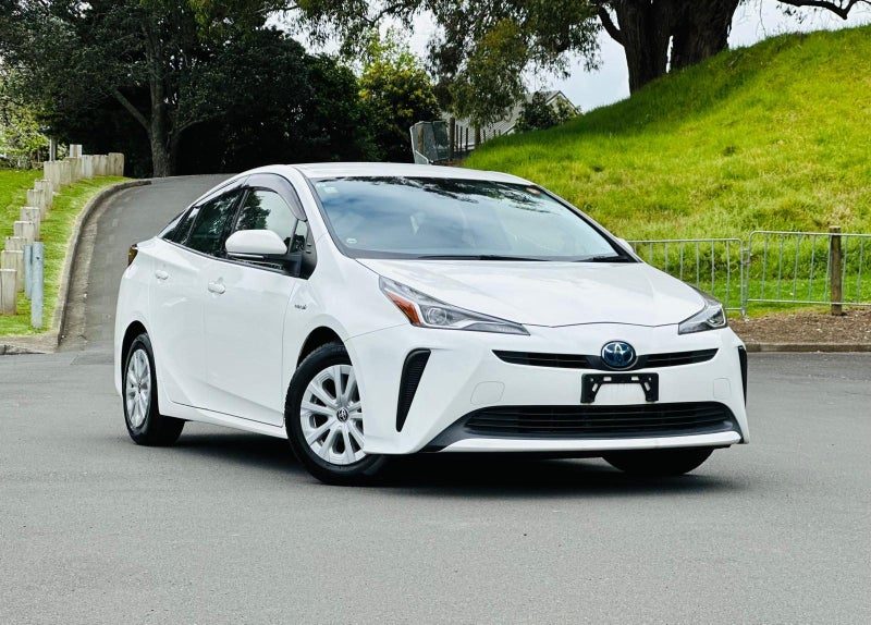 2019 Toyota Prius S, main photo