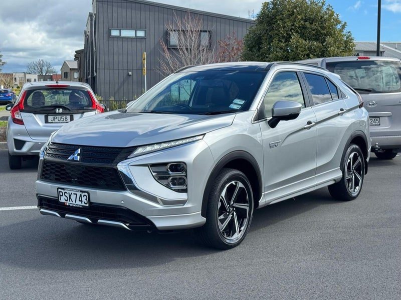 2023 Mitsubishi Eclipse Cross VRX PHEV/4WD/AT, photo 3