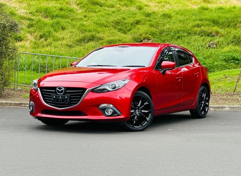 2014 Mazda Axela, photo 3