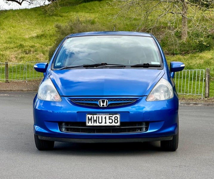 2006 Honda Fit, photo 2