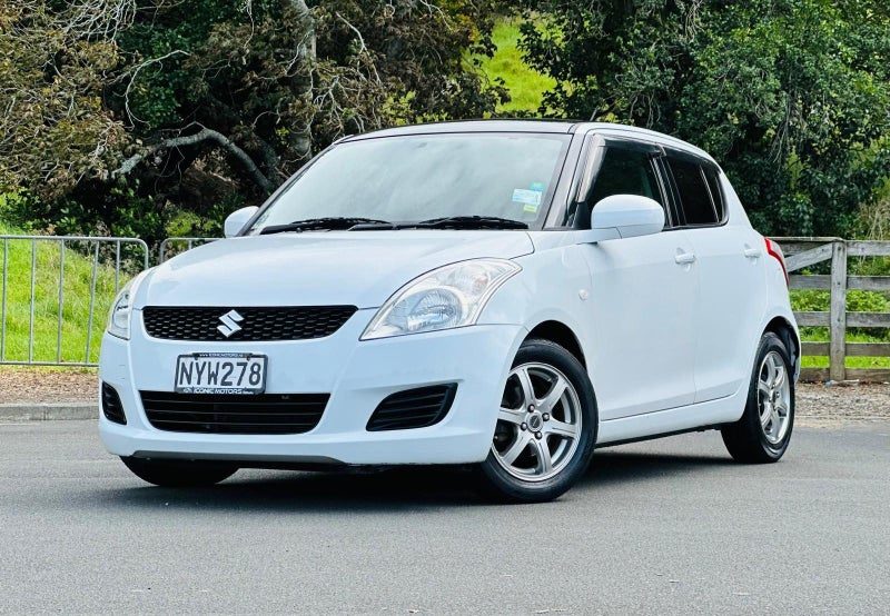 2012 Suzuki Swift, photo 3