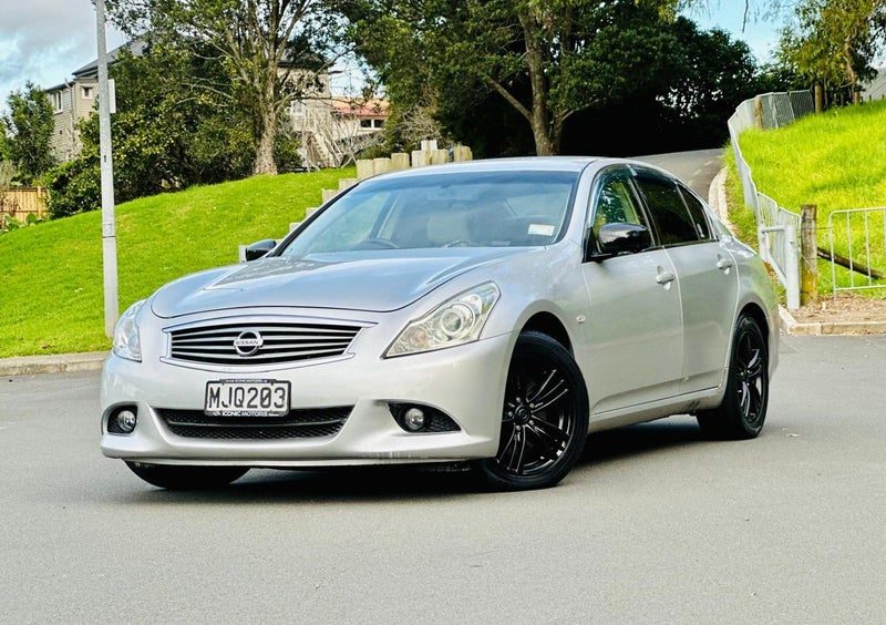 2010 Nissan Skyline 250 GT, photo 3