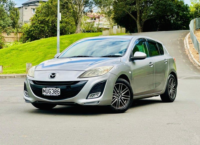 2009 Mazda Axela Sport, photo 3
