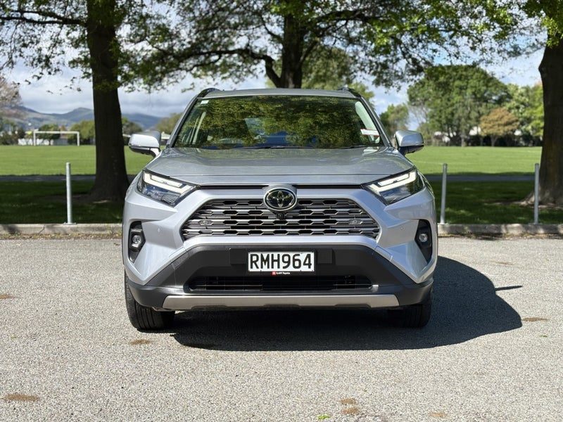 2025 Toyota RAV4 Limited 2.5Ph/4Wd/Hd, photo 2